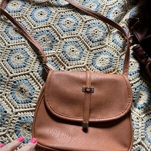 Classic Tan Leather Crossbody Bag